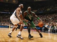 IM电竞官网-赛道上的逆袭，索伯车队力克法拉利，诺里斯扛起全队