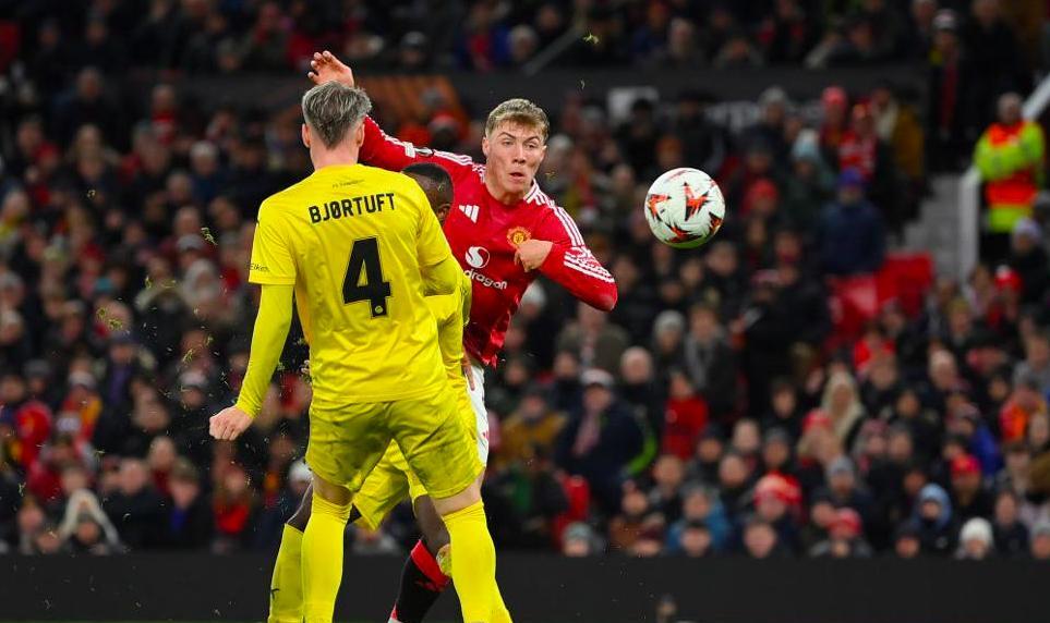 官方首秀，曼联梦幻收官胜利