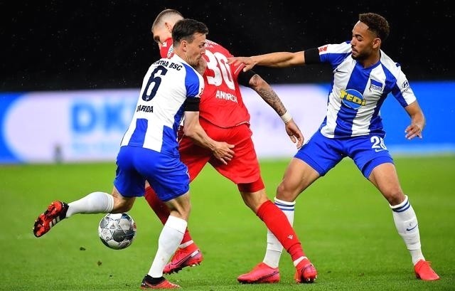 关于柏林赫塔击败劲旅，登顶积分榜的信息