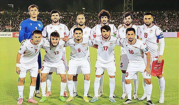 关于阿联酋球队备战，迎接国际足坛大考验的信息