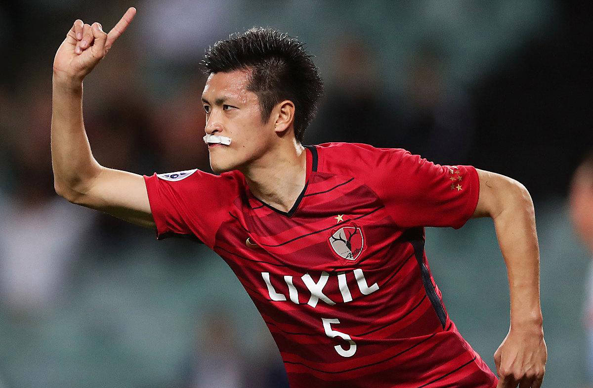 包含鹿岛鹿角战胜对手，取得一场胜利的词条