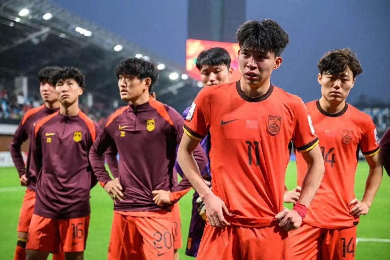 足球界新星涌现，谁能成为下一个传奇