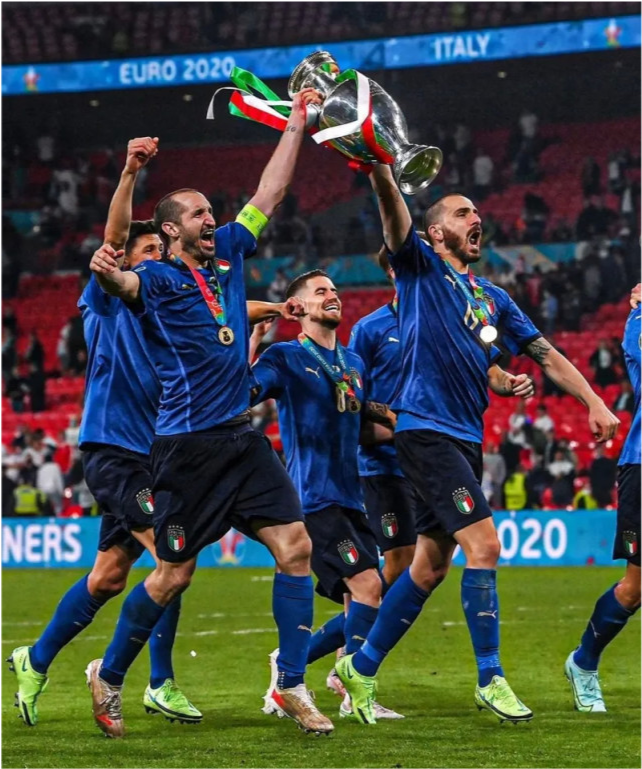 包含德国遭遇意大利逼平,难分高下的词条