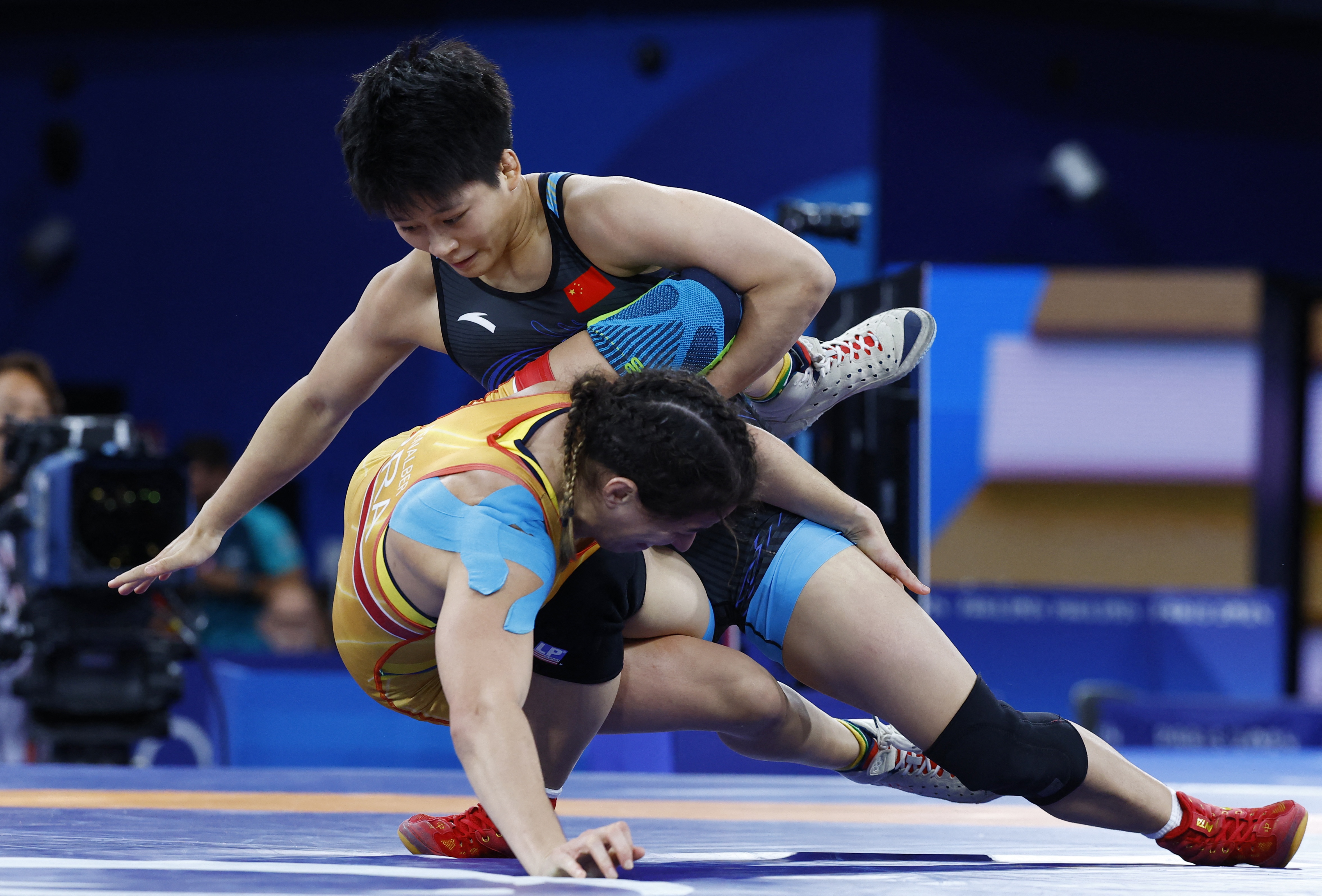 奥地利队险胜中国队，马龙刷新纪录