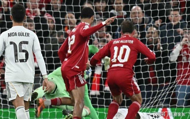 皇马翻盘利物浦，蒂亚戈带队取胜