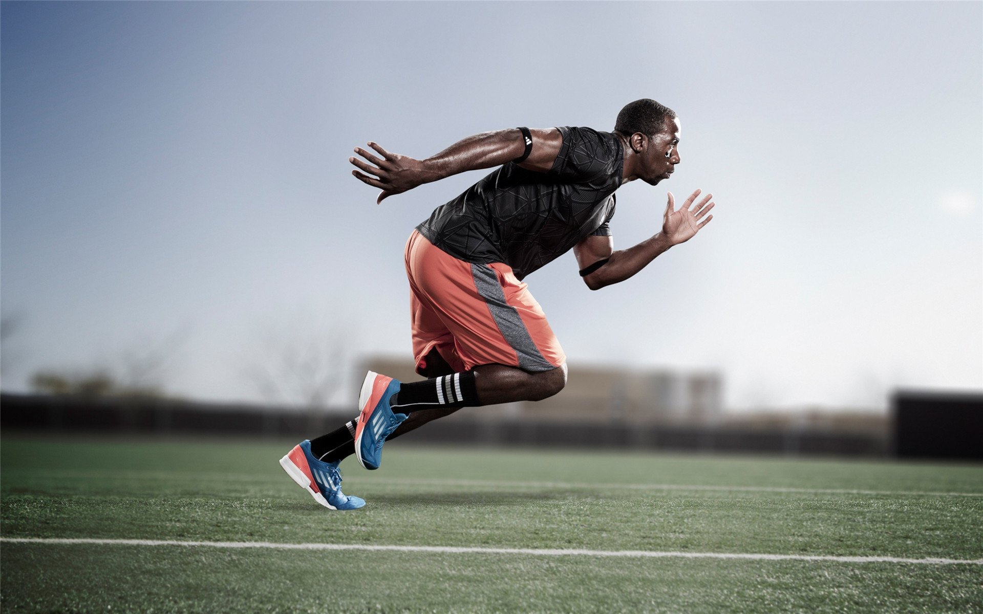 拜仁硬仗取胜阿尔及利亚，巴尔韦德稳定输出不掉线—现代足球的战术韧性与个体坚持