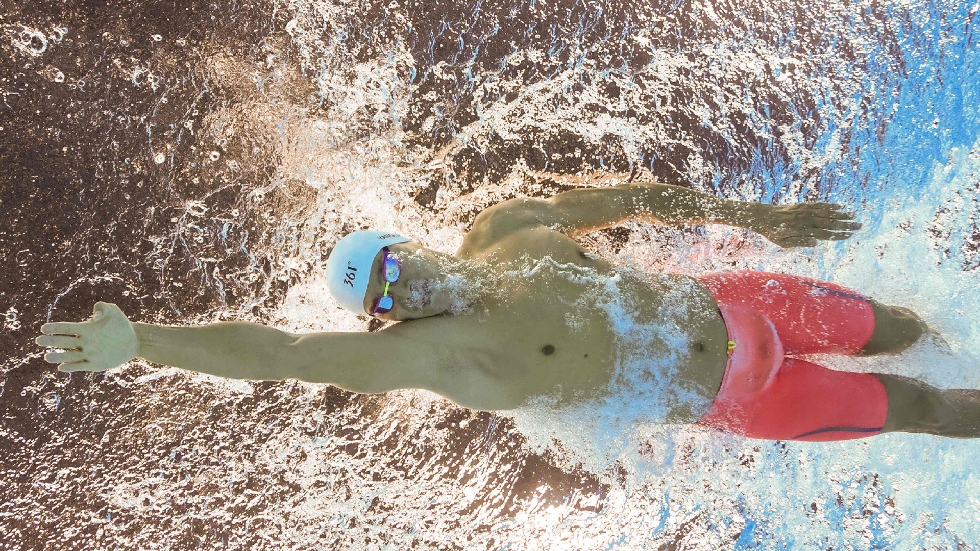 双重奇迹日,利物浦绝境重生与布鲁诺的街道赛征服